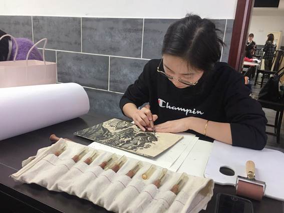 说明: C:\Users\杨莹\AppData\Local\Temp\WeChat Files\d276b10d22819cde26045c5a8f1ee8f.jpg